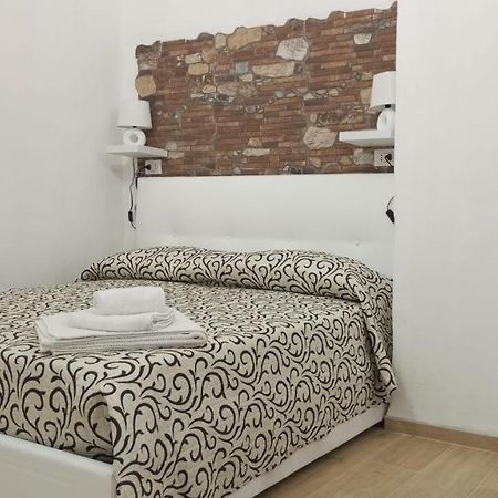 Casa Chiaretta Villa ปาแลร์โม ภายนอก รูปภาพ